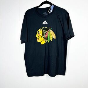 NEW Adidas NHL Chicago Blackhawks Graphic Black Short Sleeve Tee Large